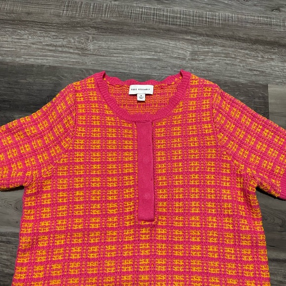 Free Assembly Women's Short Sleeve Tweed Sweater Tee, size small - Picture 6 of 9